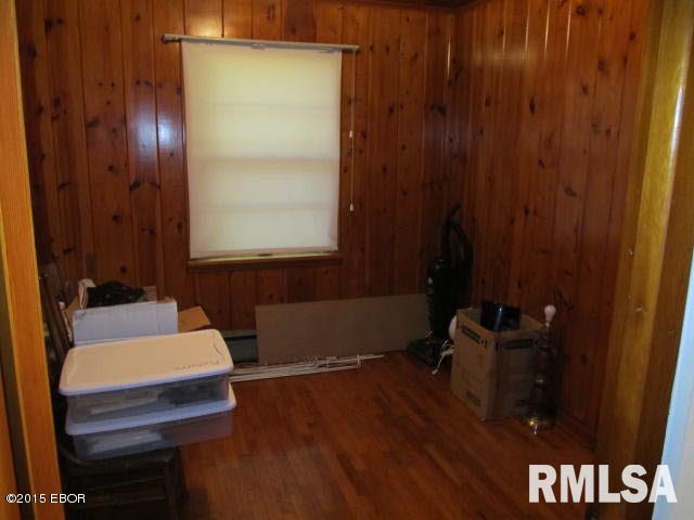 2112 East Richview Road Mount Vernon, IL 62864 - Photo 17 of 21 Gallery Image 17