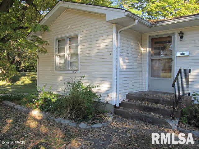 2112 East Richview Road Mount Vernon, IL 62864 - Photo 4 of 21 Gallery Image 4
