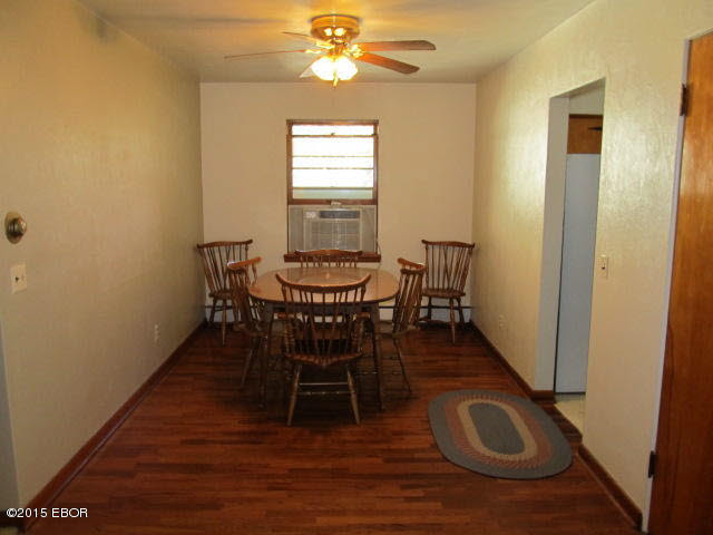 2112 East Richview Road Mount Vernon, IL 62864 - Photo 10 of 21 Gallery Image 10
