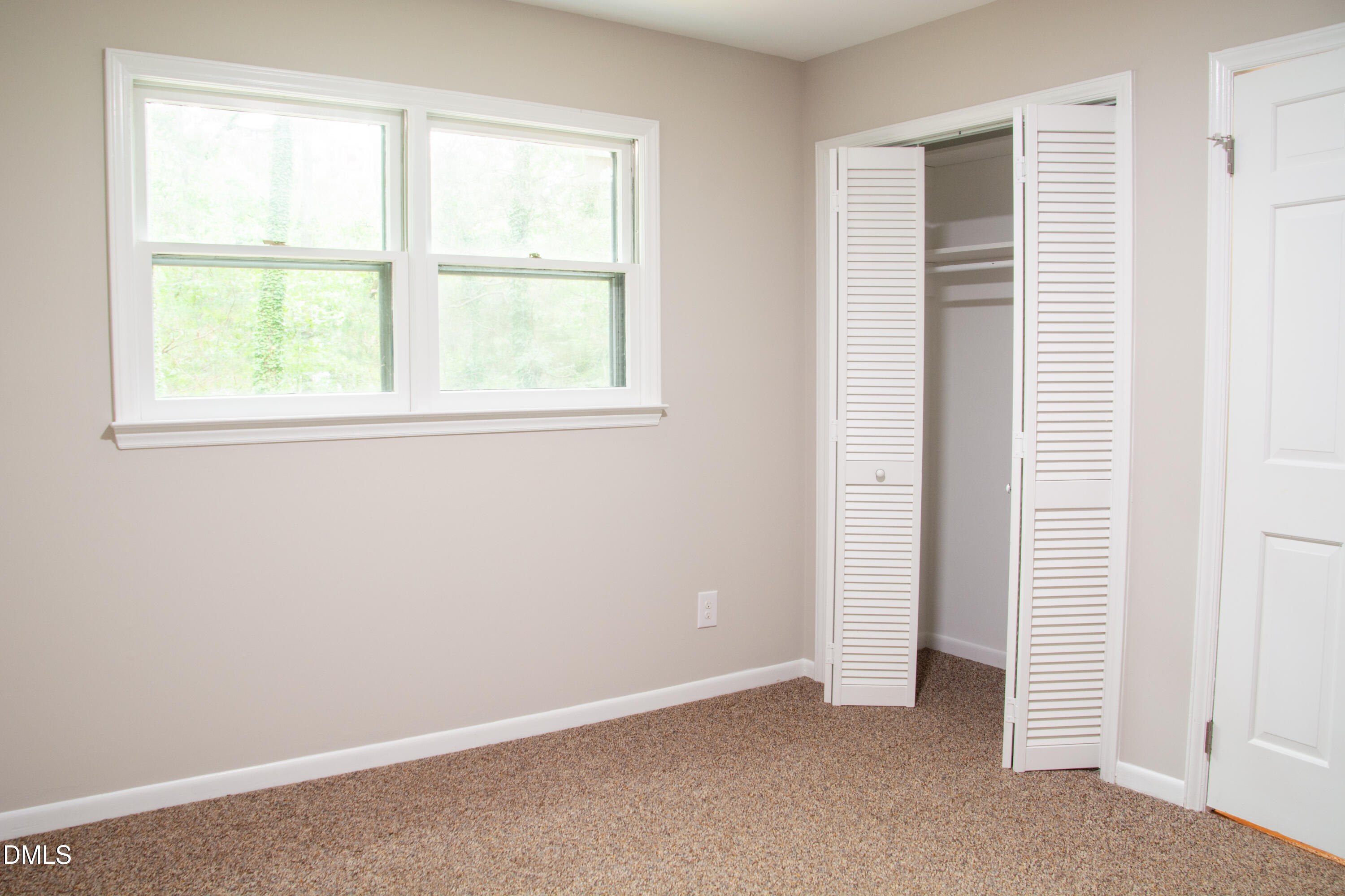 110 Country Road Chapel Hill, NC 27514 - Photo 25 of 37 Country bed 3