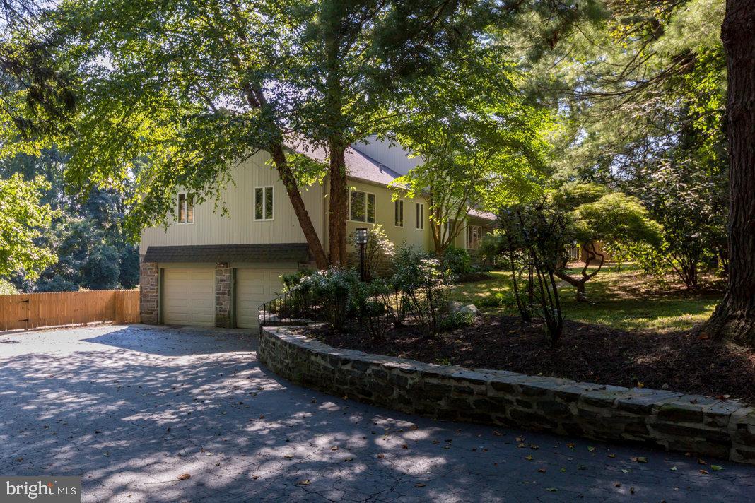 129 Fairview Road Narberth, PA 19072 - Photo 3 of 41 Driveway with Garage