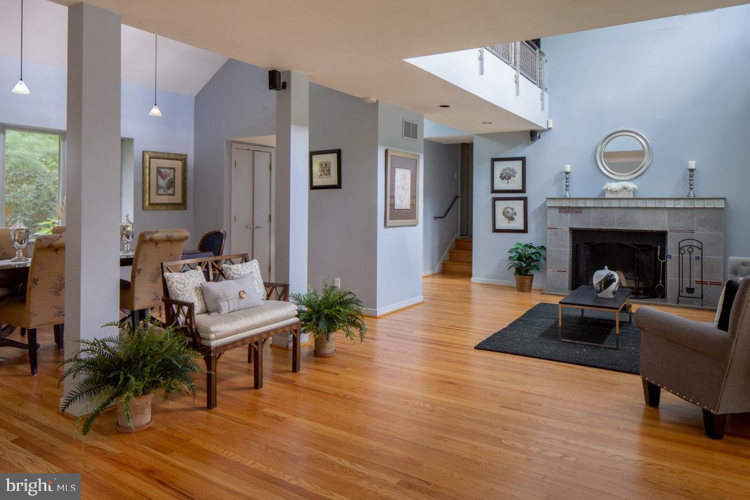 129 Fairview Road Narberth, PA 19072 - Photo 8 of 41 Large Open Main Level