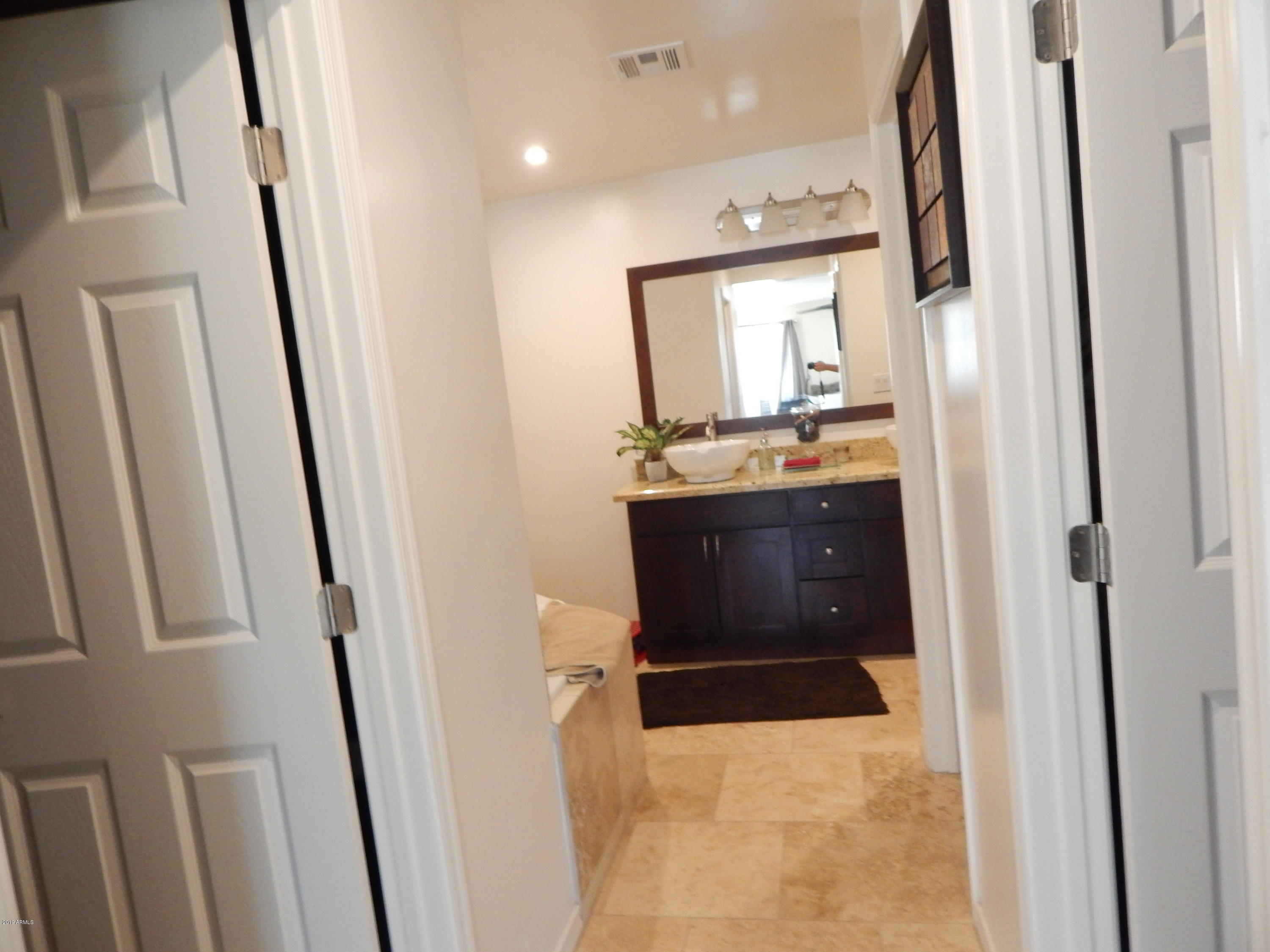 512 West Southern Hills Road Phoenix, AZ 85023 - Photo 29 of 33 DSCN6812