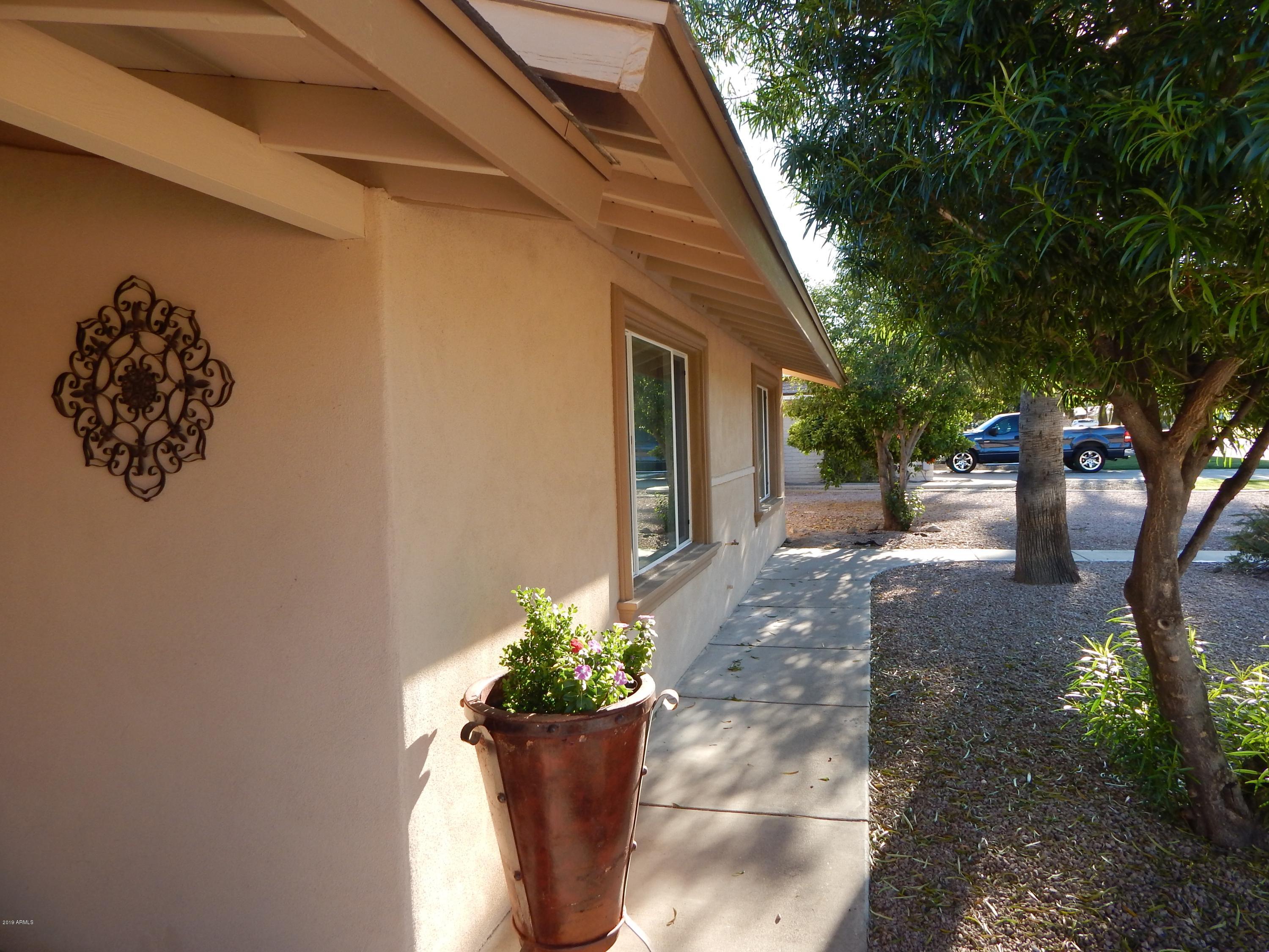 512 West Southern Hills Road Phoenix, AZ 85023 - Photo 4 of 33 DSCN6369