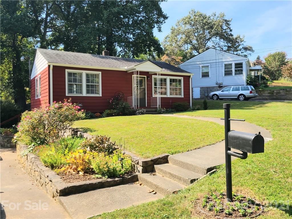 439 Governors View Road Asheville, NC 28805 - Photo 1 of 13 Gallery Image 1