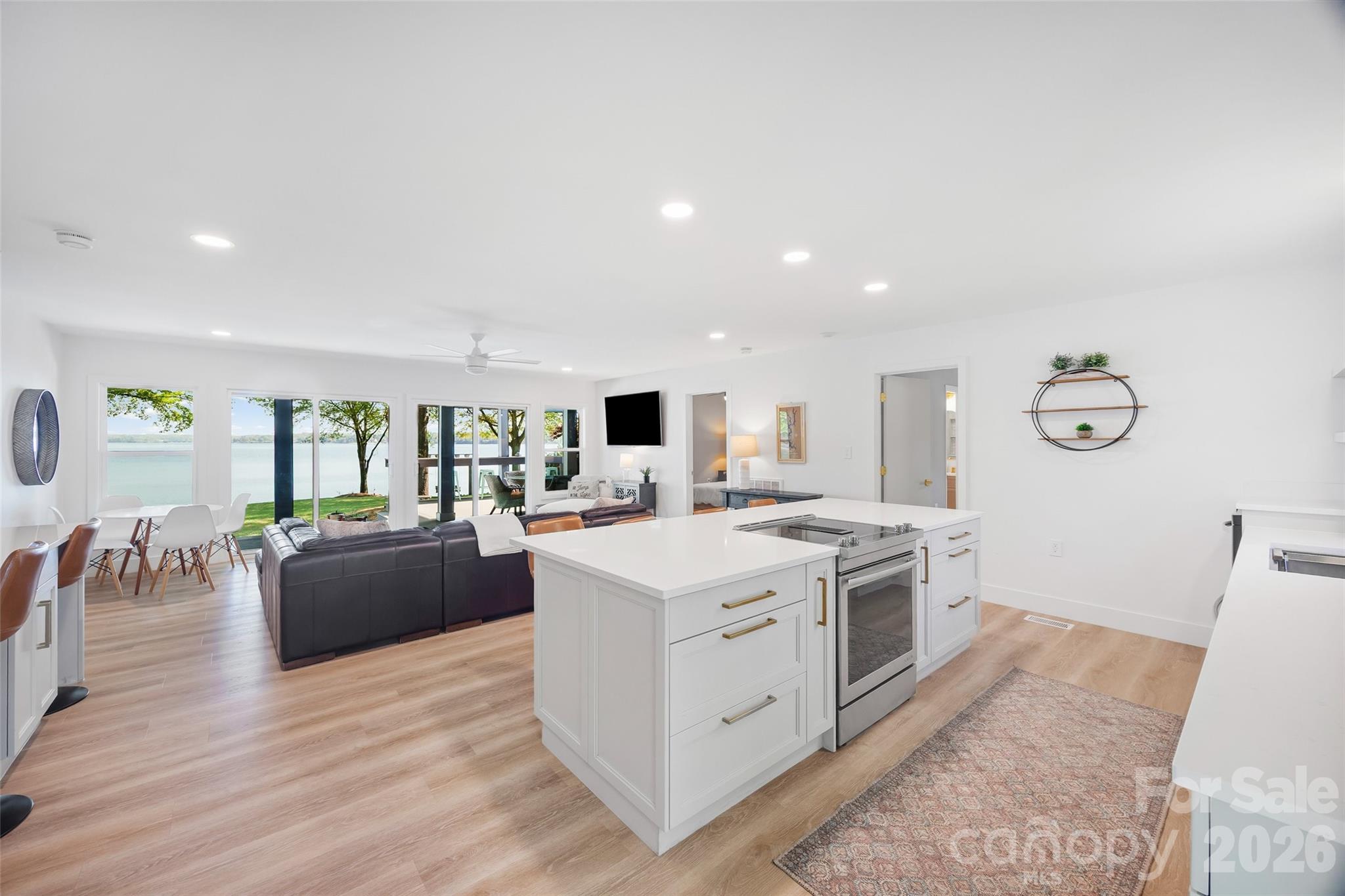 5280 Masons Ferry Road Clover, SC 29710 - Photo 4 of 45