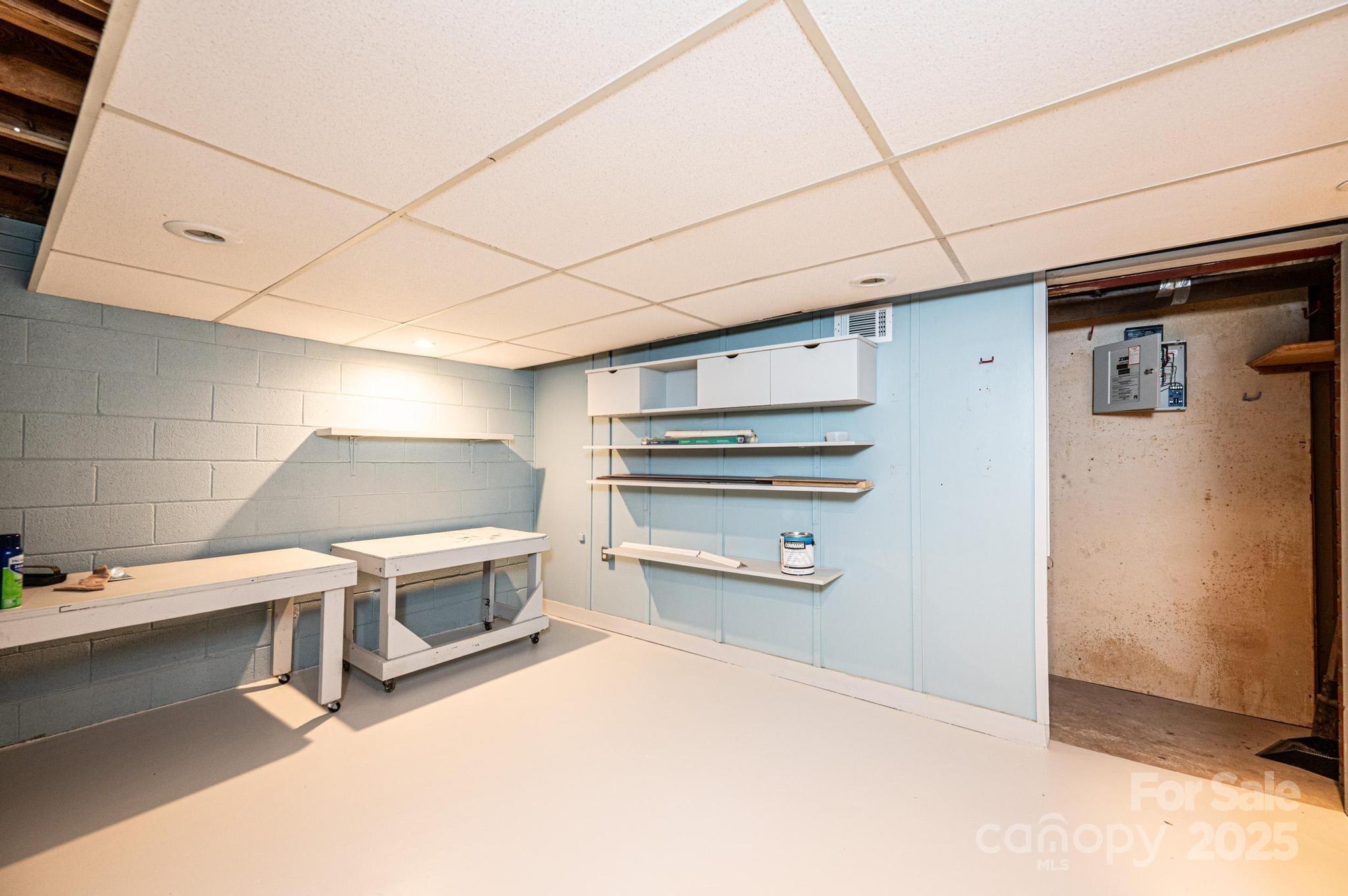 141 36th Avenue Northwest Hickory, NC 28601 - Photo 44 of 46