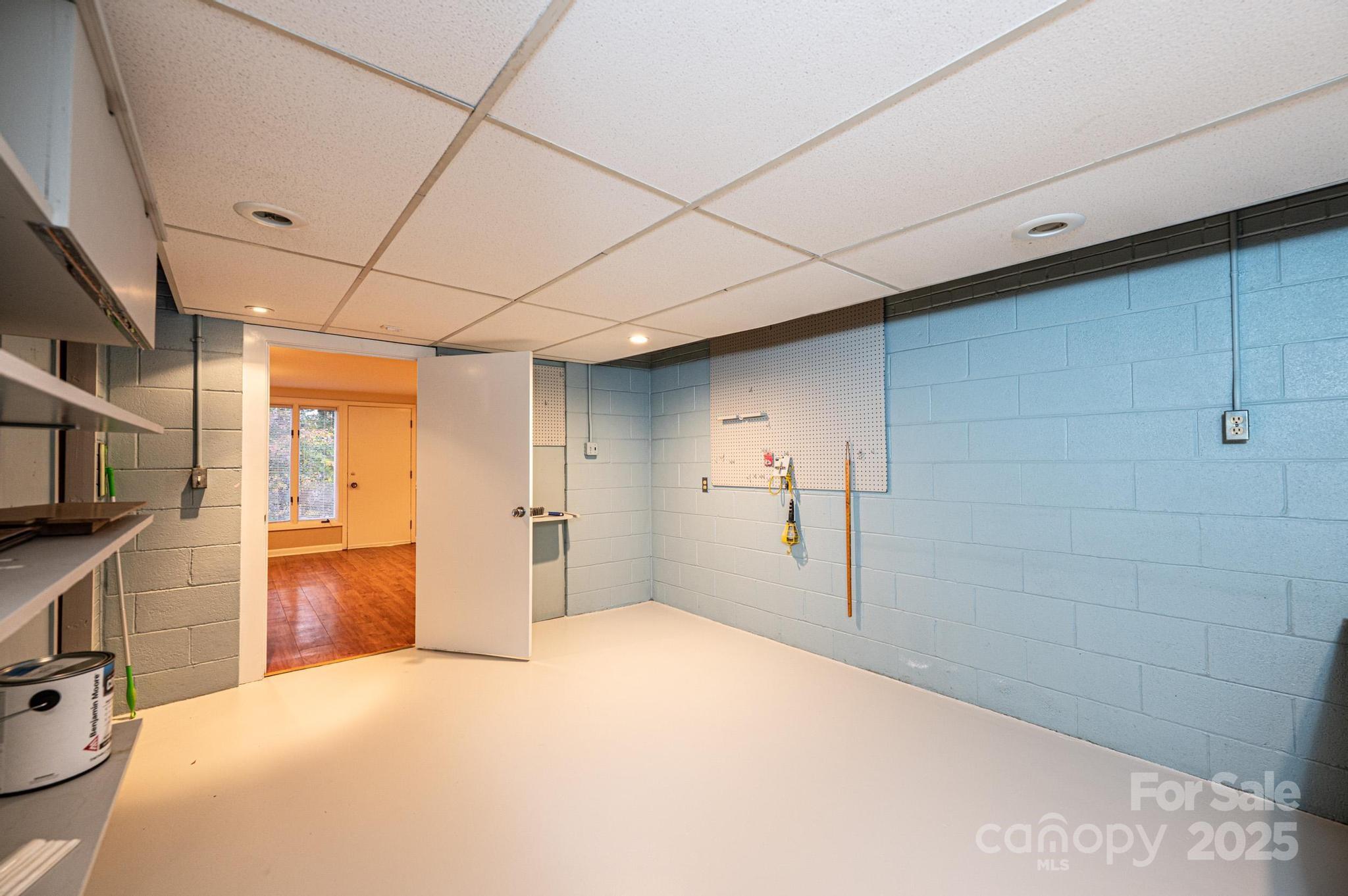 141 36th Avenue Northwest Hickory, NC 28601 - Photo 45 of 46