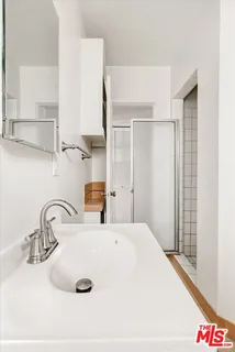 $2,795 | 142 North Hamilton Drive, Unit D, Beverly Hills, CA 90211