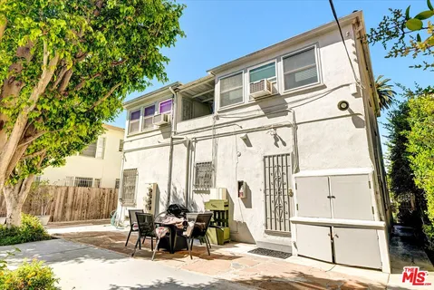 $2,795 | 142 North Hamilton Drive, Unit D, Beverly Hills, CA 90211