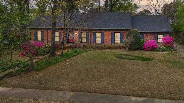 $445,000 | 5185 Mary Starnes Drive, Memphis, TN 38117