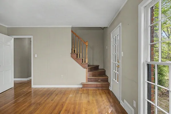 $445,000 | 5185 Mary Starnes Drive, Memphis, TN 38117