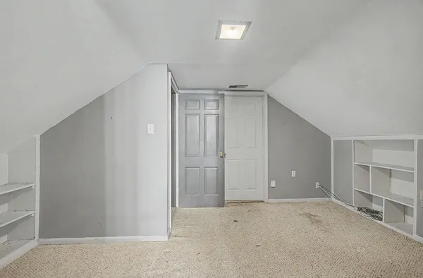 $445,000 | 5185 Mary Starnes Drive, Memphis, TN 38117