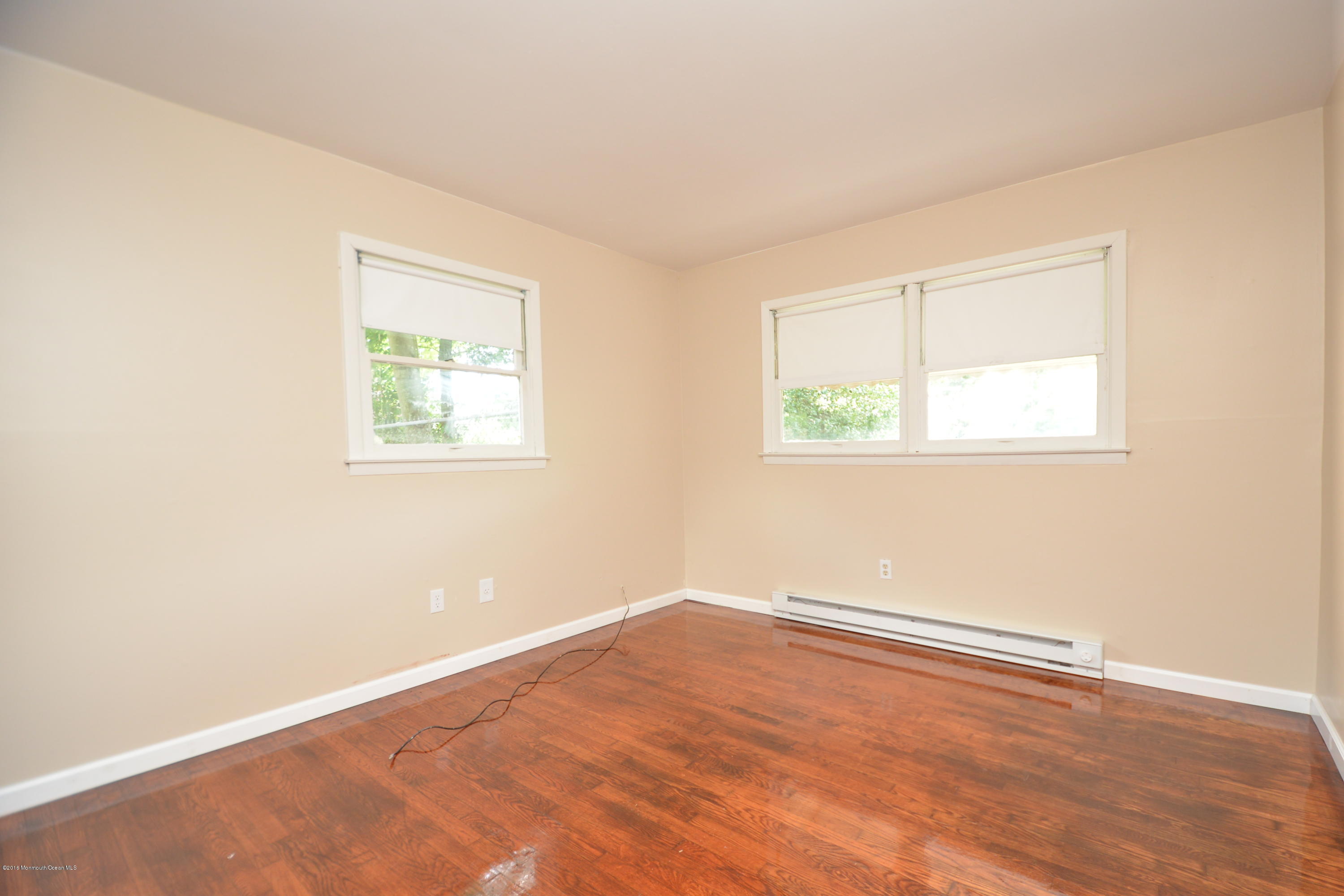 69 Harbor Road Morganville, NJ 07751 - Photo 13 of 14 DSC_1851