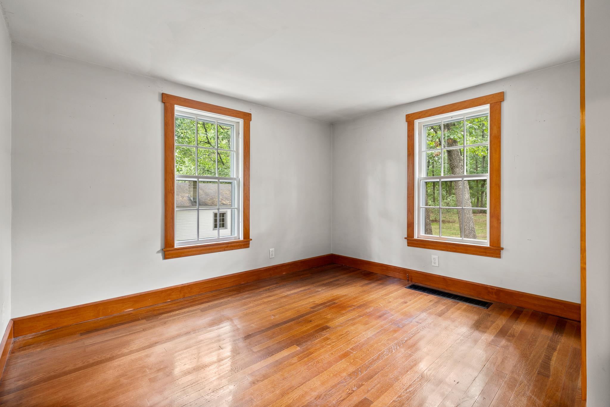 51 River Road Hudson, NH 03051 - Photo 12 of 36 Gallery Image 12