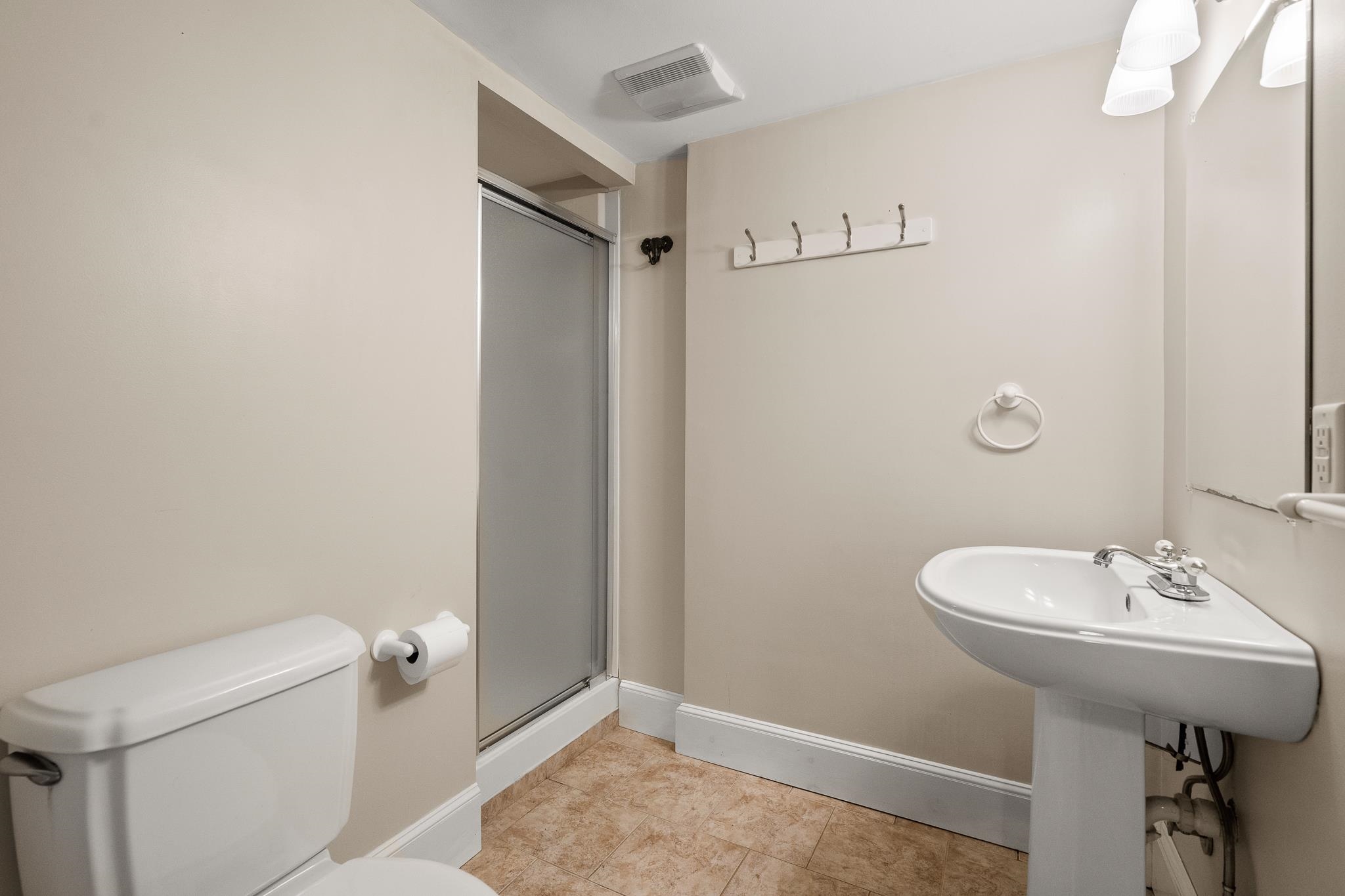 51 River Road Hudson, NH 03051 - Photo 22 of 36 Gallery Image 22