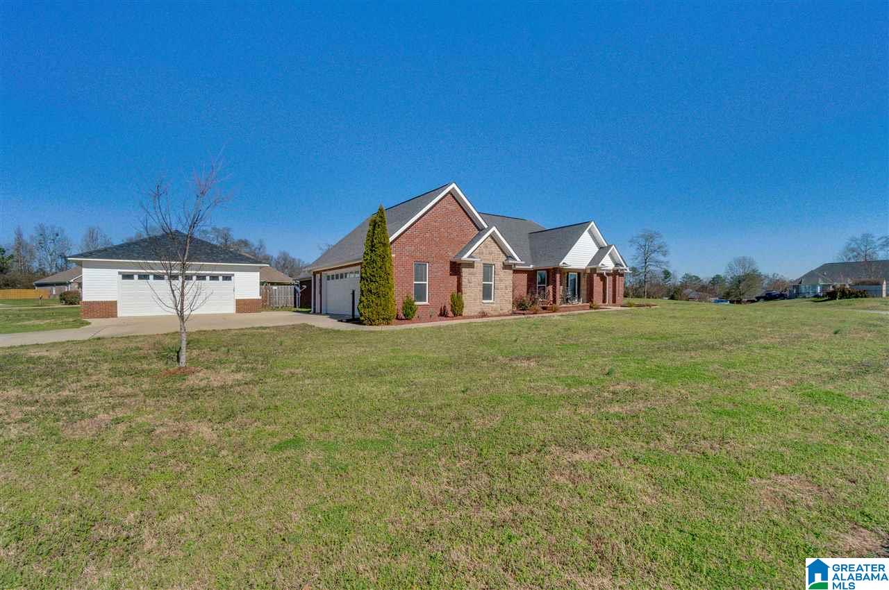 100 Maplewood Lane Clanton, AL 35045 - Photo 2 of 45
