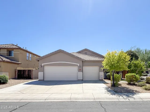 $2,295 | 8647 West Brown Street, Peoria, AZ 85345