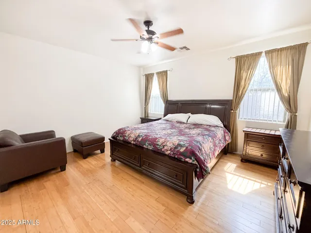 $2,295 | 8647 West Brown Street, Peoria, AZ 85345