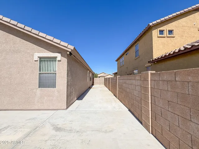 $2,295 | 8647 West Brown Street, Peoria, AZ 85345