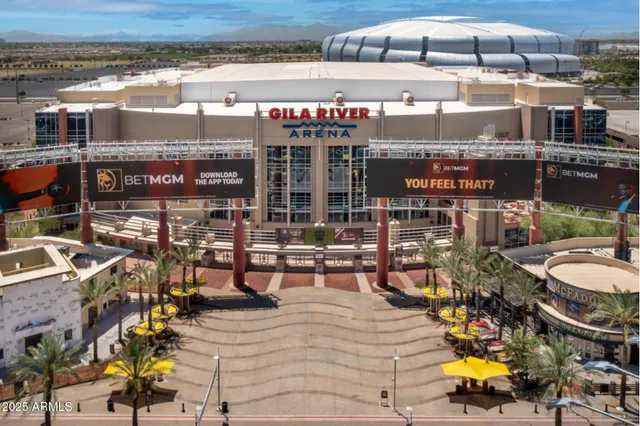 $2,295 | 8647 West Brown Street, Peoria, AZ 85345