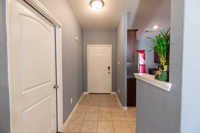 $2,600 | 10814 Spring Brook Pass Drive, Humble, TX 77396