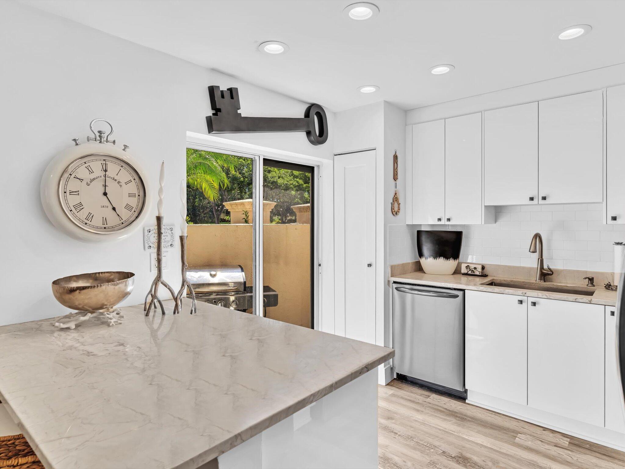 6605 Via Regina Boca Raton, FL 33433 - Photo 14 of 69 Kitchen