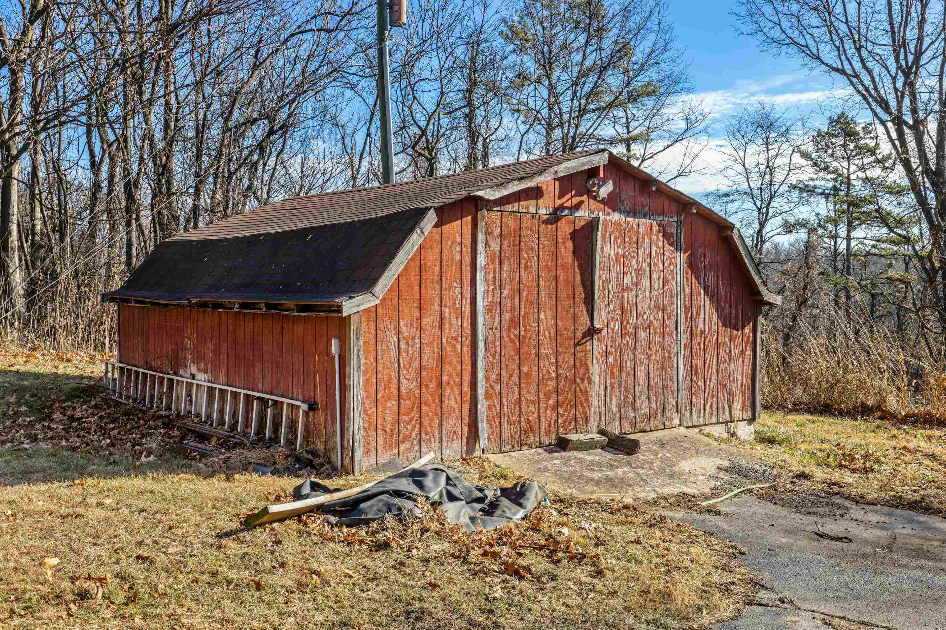 7386 Apple Ridge Drive Timberville, VA 22853 - Photo 54 of 62 a view of a house with a yard and wooden fence