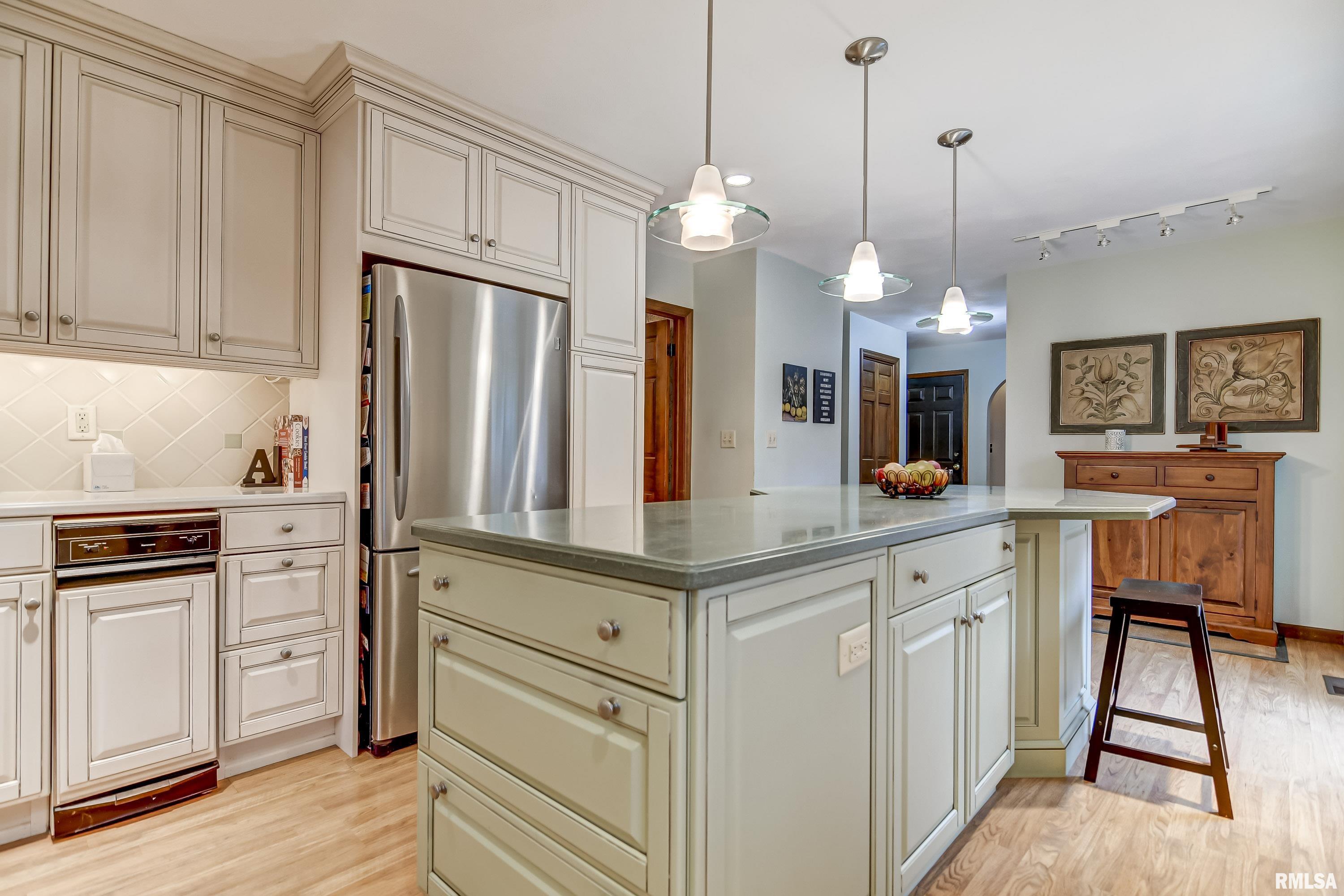 3605 Bounty Circle Springfield, IL 62711 - Photo 15 of 46