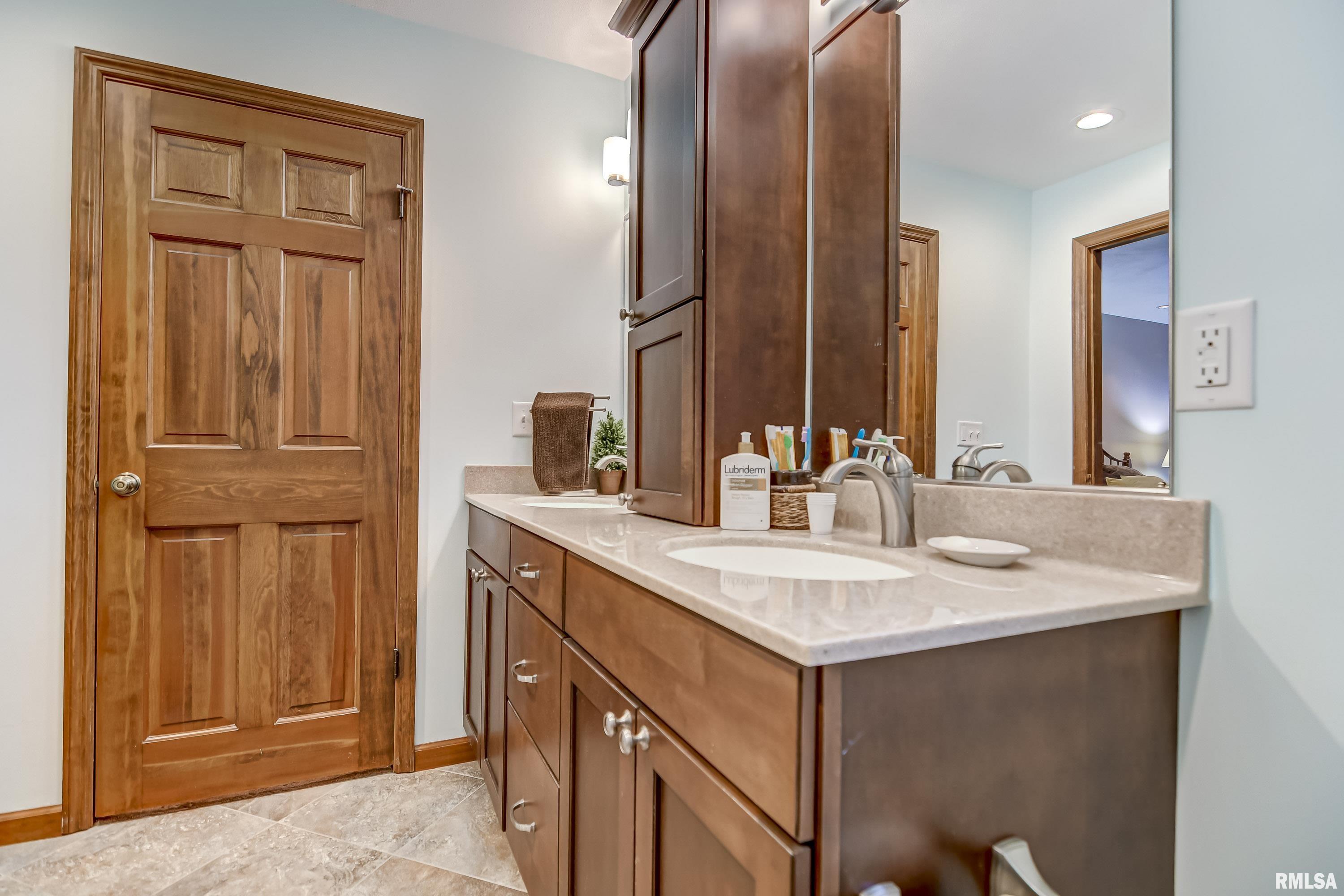 3605 Bounty Circle Springfield, IL 62711 - Photo 29 of 46