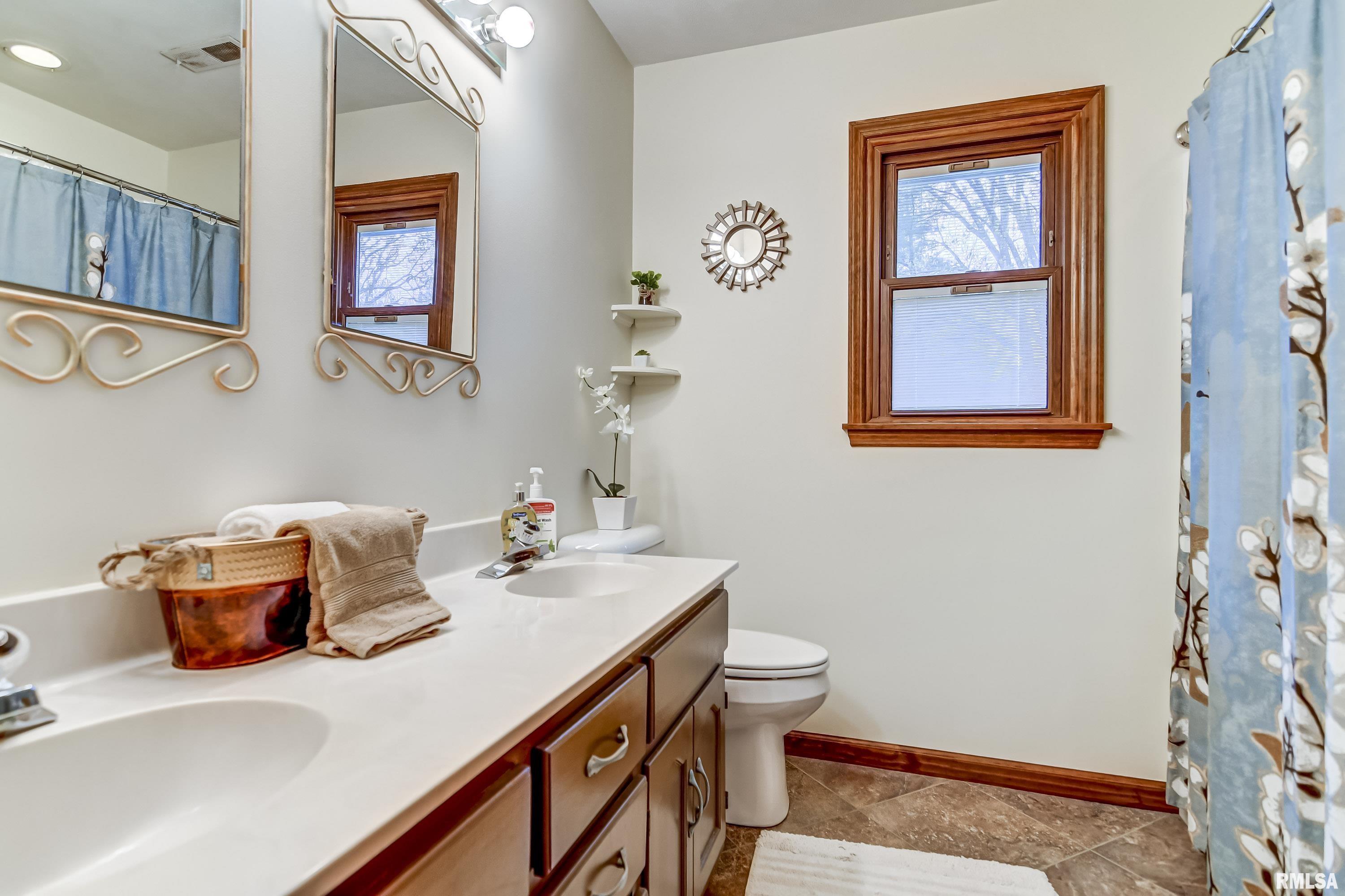3605 Bounty Circle Springfield, IL 62711 - Photo 35 of 46