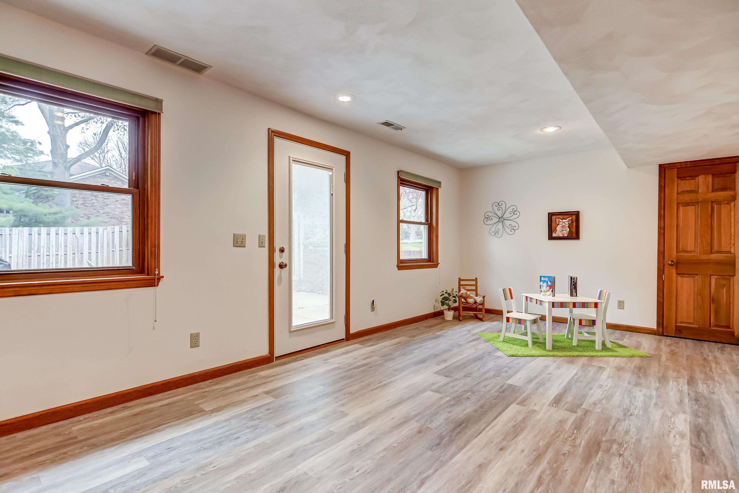 3605 Bounty Circle Springfield, IL 62711 - Photo 41 of 46