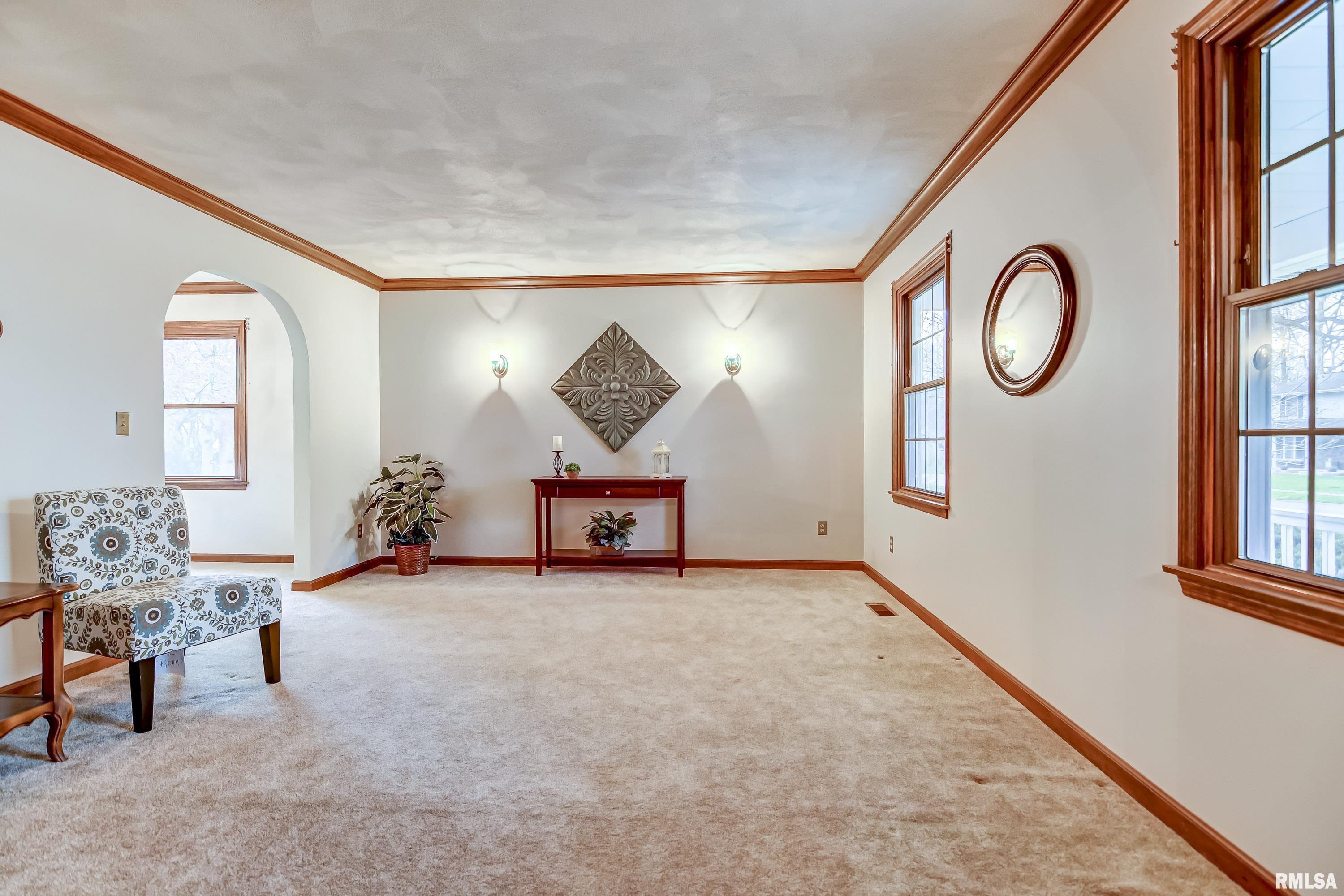 3605 Bounty Circle Springfield, IL 62711 - Photo 9 of 46