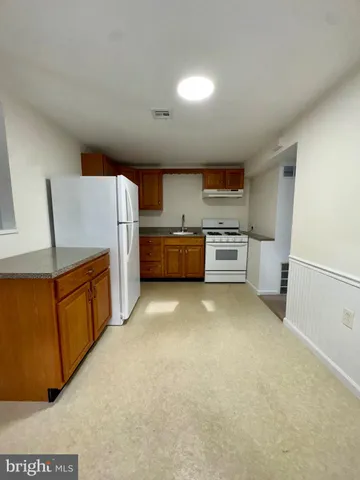 $1,500 | 1103 Colonial Avenue, Unit 1 2 3 4, Bensalem, PA 19020