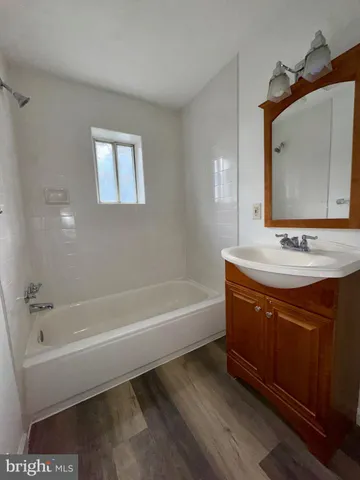 $1,500 | 1103 Colonial Avenue, Unit 1 2 3 4, Bensalem, PA 19020