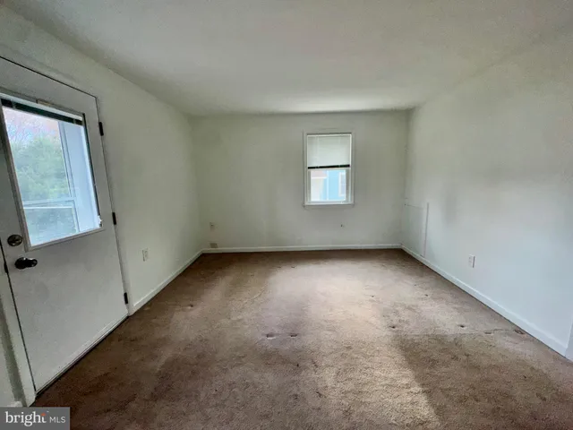 $1,500 | 1103 Colonial Avenue, Unit 1 2 3 4, Bensalem, PA 19020