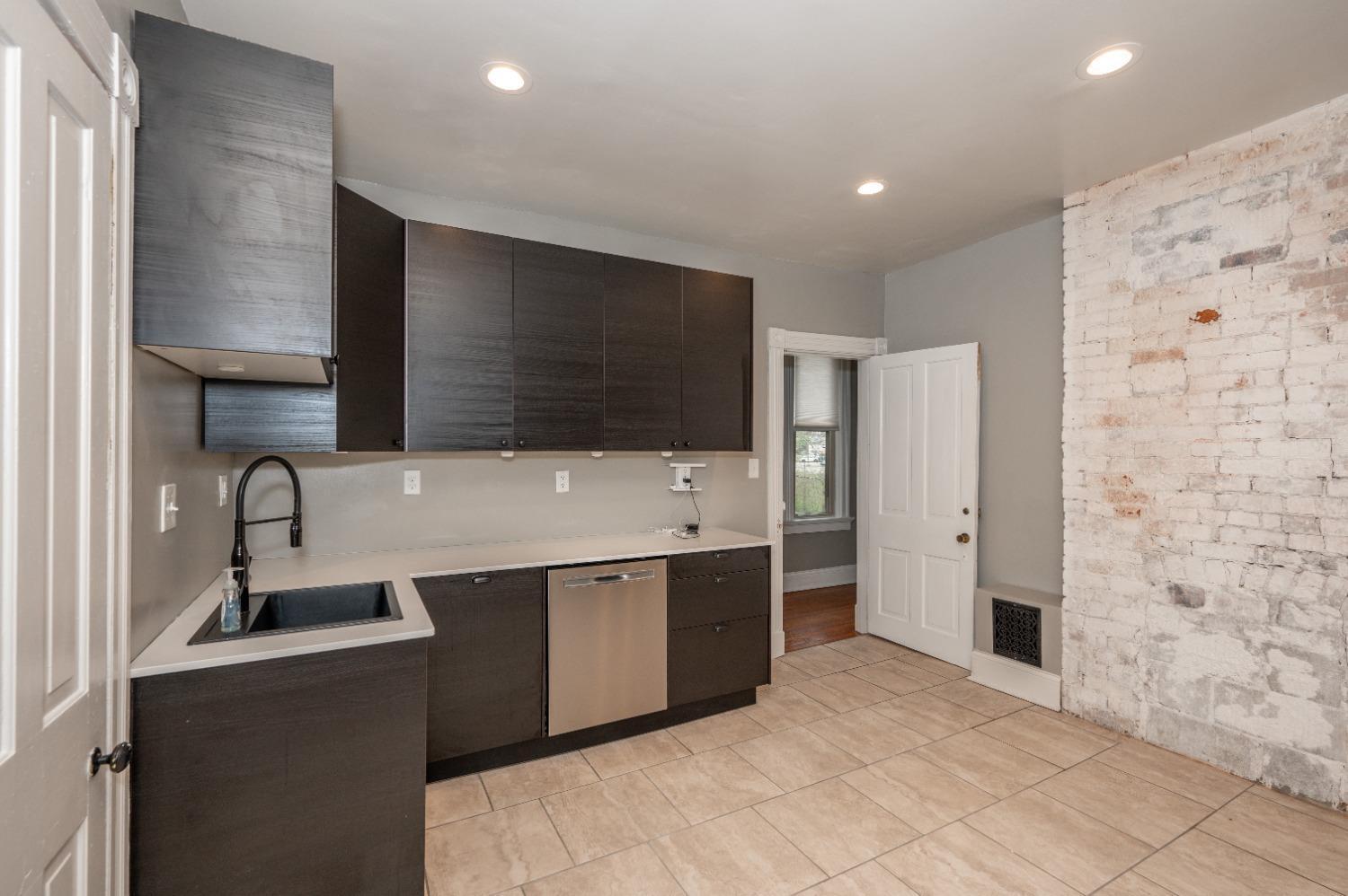 2119 Grandin Road Cincinnati, OH 45208 - Photo 32 of 49 Gallery Image 32
