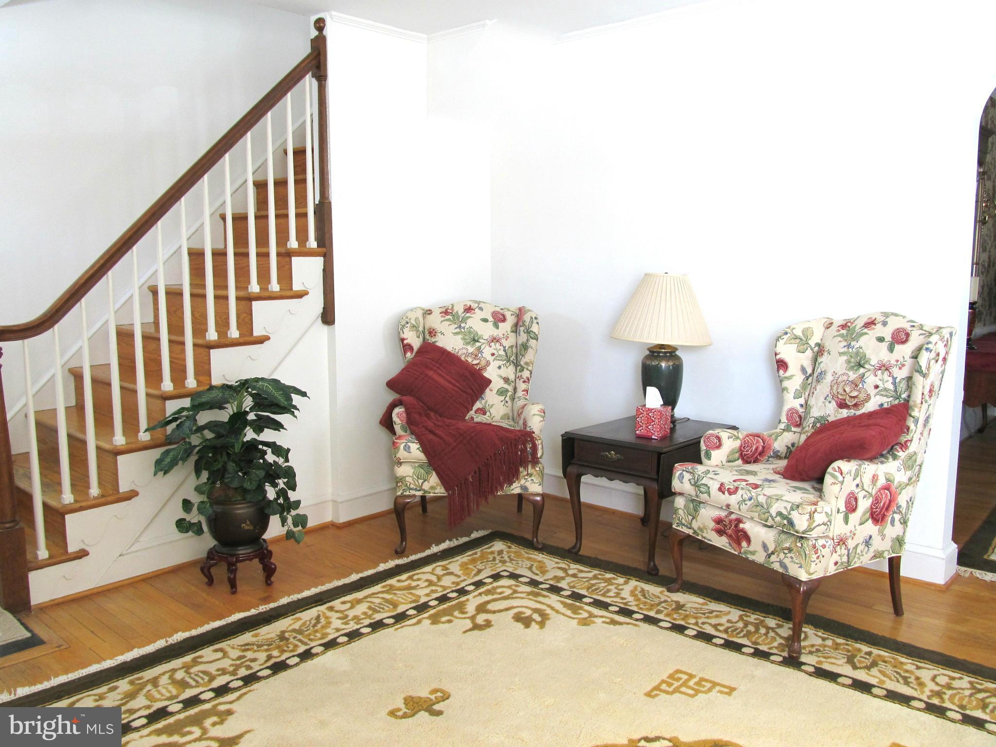 422 Forest View Road Linthicum, MD 21090 - Photo 3 of 25 a living room with furniture and wooden floor