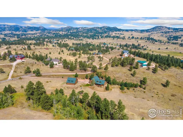 $817,000 | 98 Deadhorse Mountain Court, Livermore, CO 80536