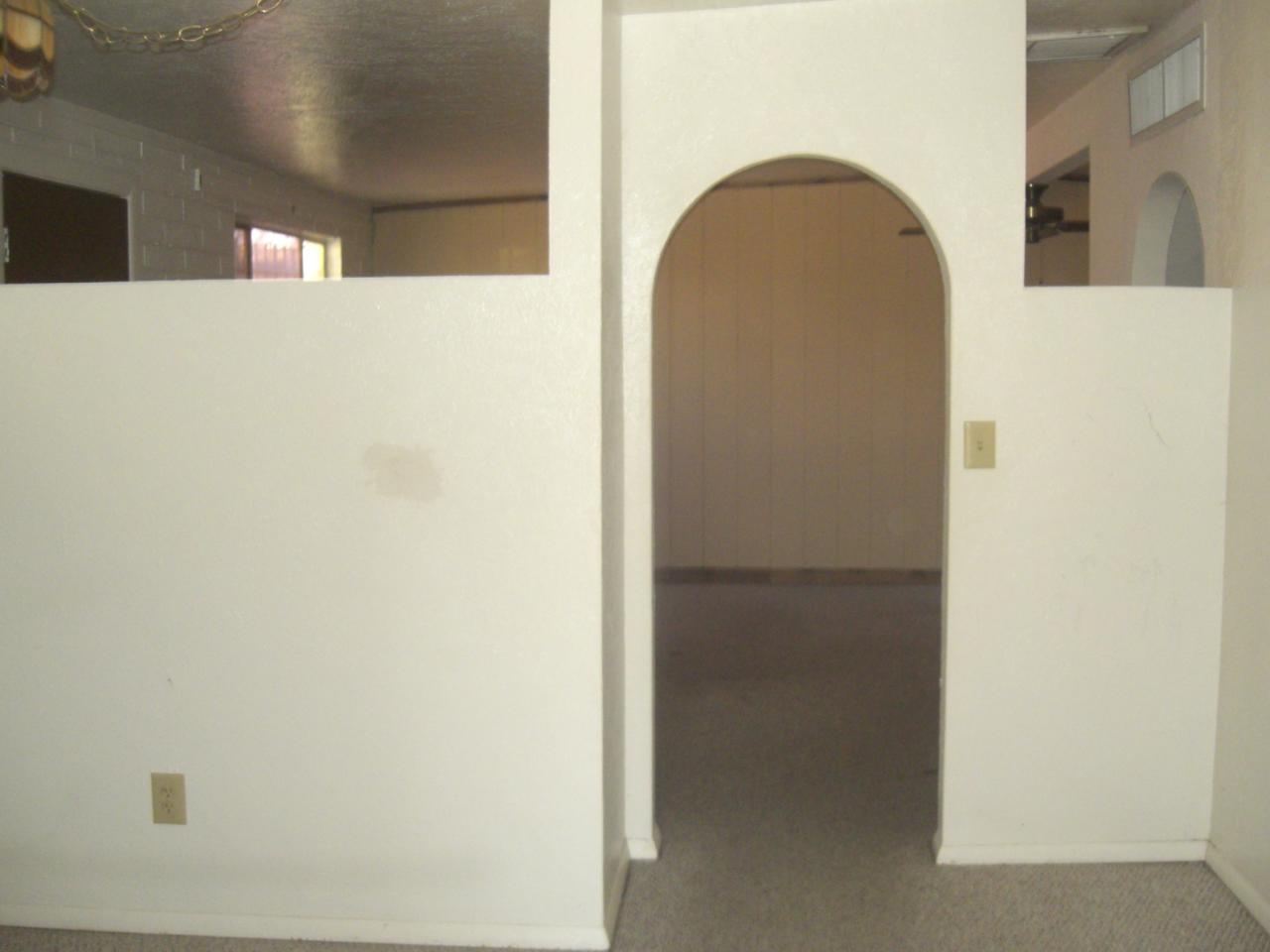 3915 West Granada Road Phoenix, AZ 85009 - Photo 11 of 14 great room