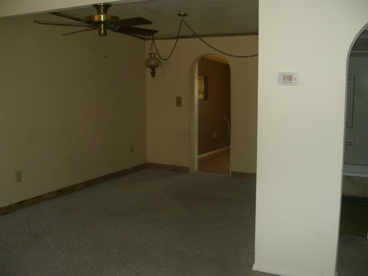 3915 West Granada Road Phoenix, AZ 85009 - Photo 12 of 14 great room b