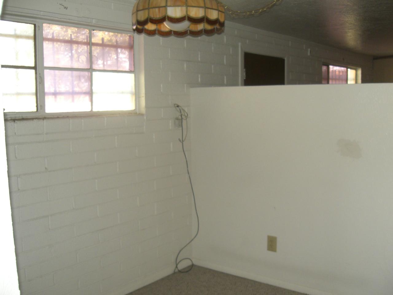 3915 West Granada Road Phoenix, AZ 85009 - Photo 8 of 14 breakfast room