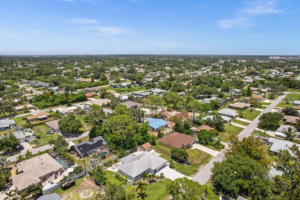 1024 Horizon Road Venice, FL 34293 - Photo 9 of 39