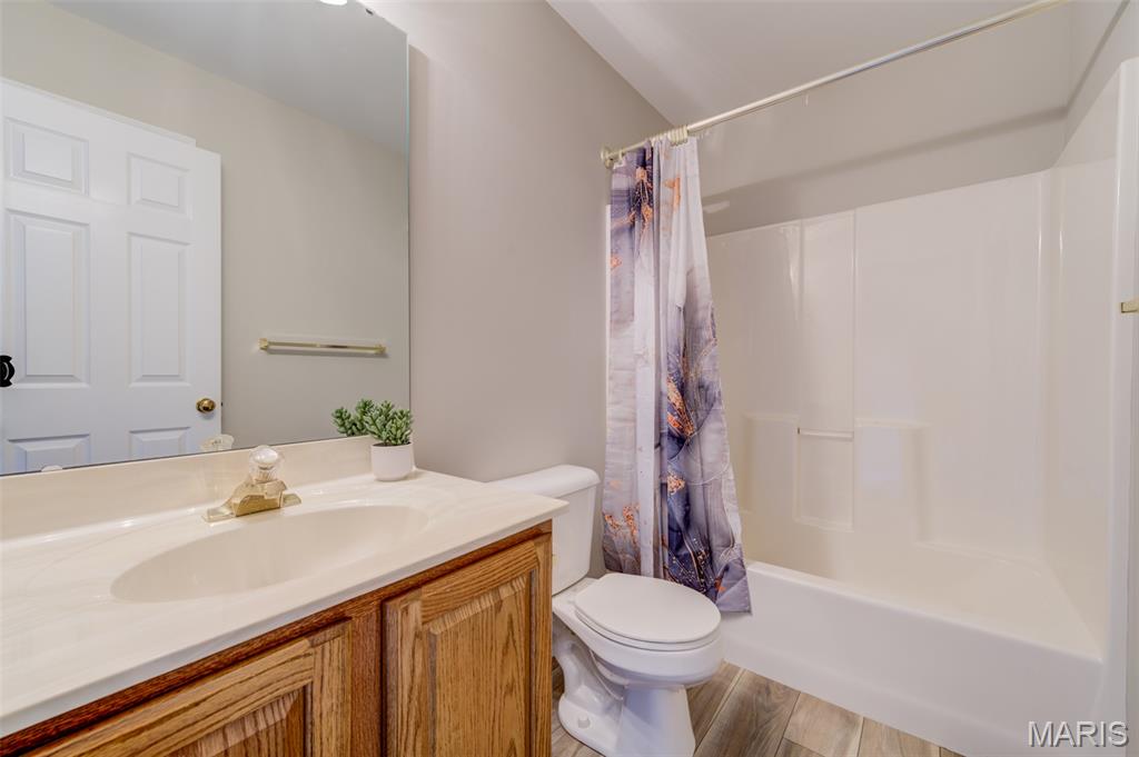 819 Hidden Spring Drive St. Charles, MO 63304 - Photo 21 of 36