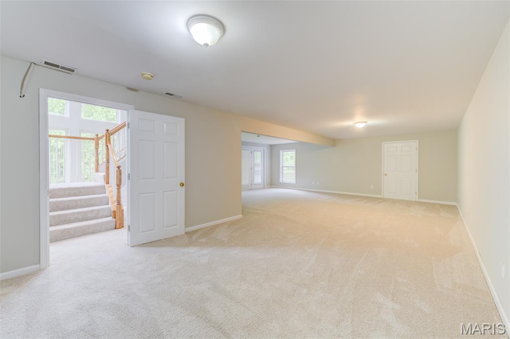 819 Hidden Spring Drive St. Charles, MO 63304 - Photo 23 of 36