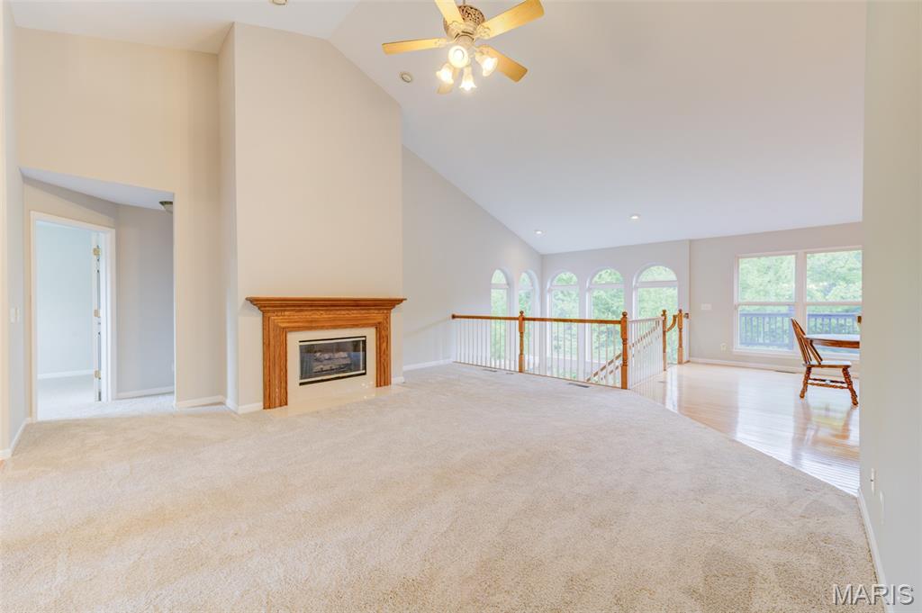 819 Hidden Spring Drive St. Charles, MO 63304 - Photo 8 of 36