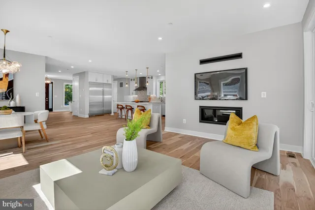 $12,000 | 5310 Cathedral Avenue Northwest, Washington, DC 20016