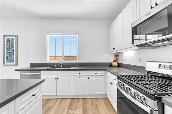 $3,500 | 28300 Abbey Lane, Menifee, CA 92585