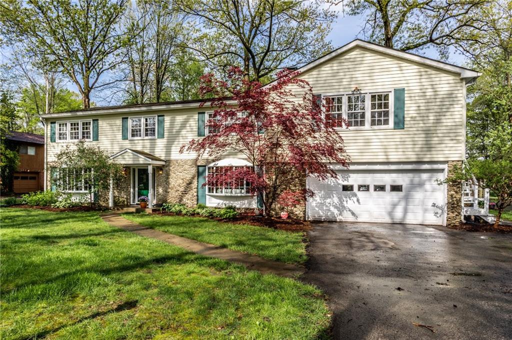 7806 Clarendon Road Indianapolis, IN 46260 - Photo 2 of 50 Gallery Image 2