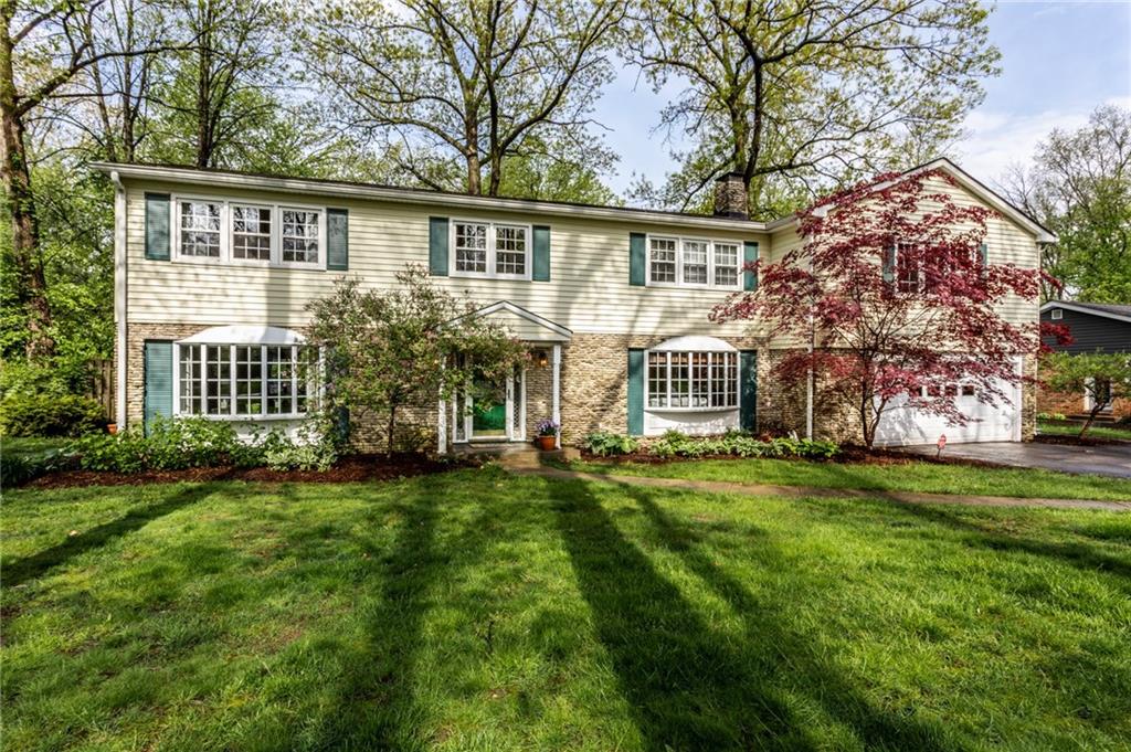 7806 Clarendon Road Indianapolis, IN 46260 - Photo 3 of 50 Gallery Image 3